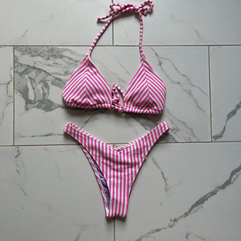 NWOT Hollister pink purple crinkle Bikini small/medium